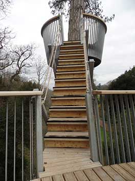 The steep staircase to the crows nest